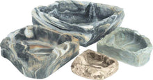 Flukers Non-porous Food and Water Corner Bowl Multi-Color 6 in Medium