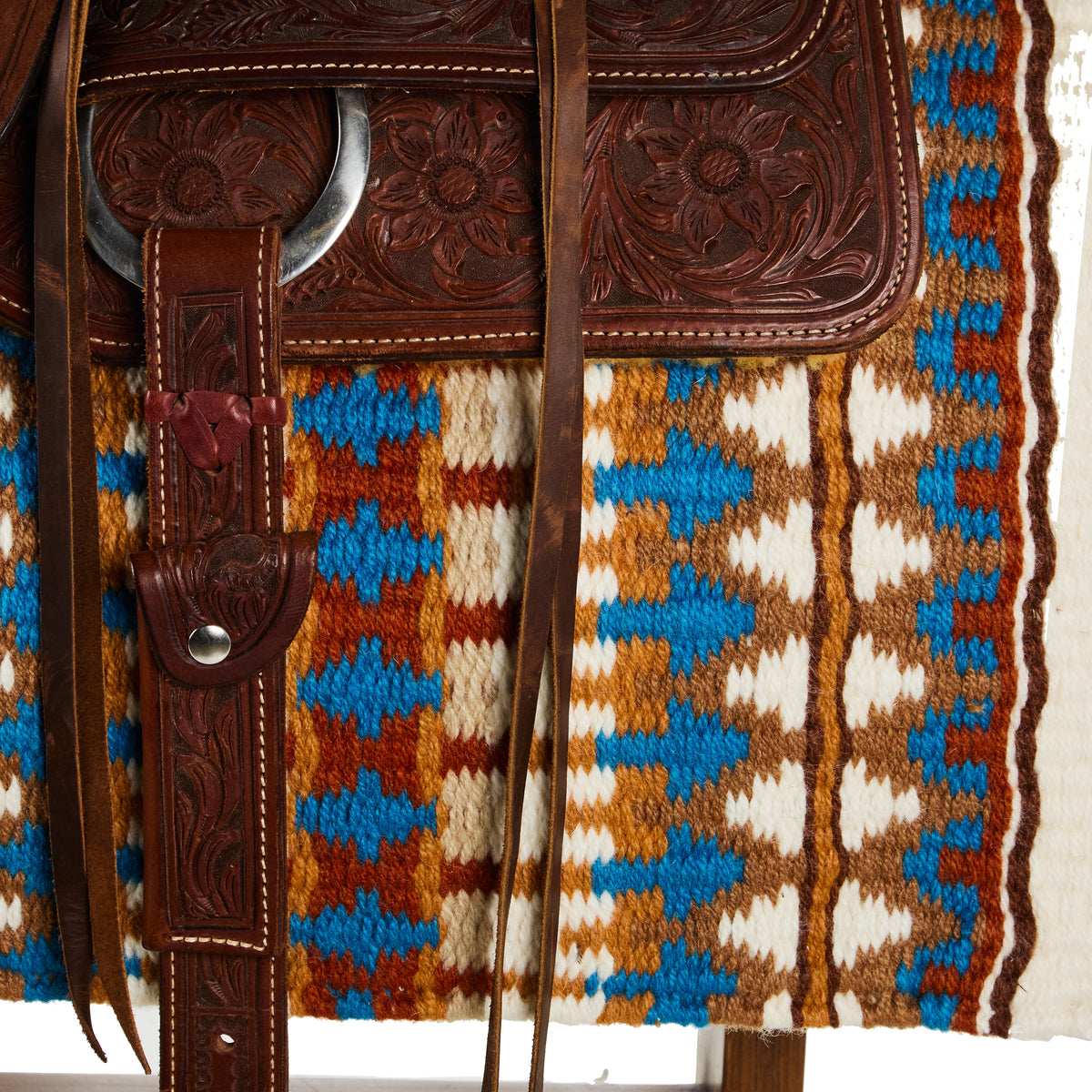 1313AA-54 Double Arrow 40X34 New Zealand Wool Saddle Blanket