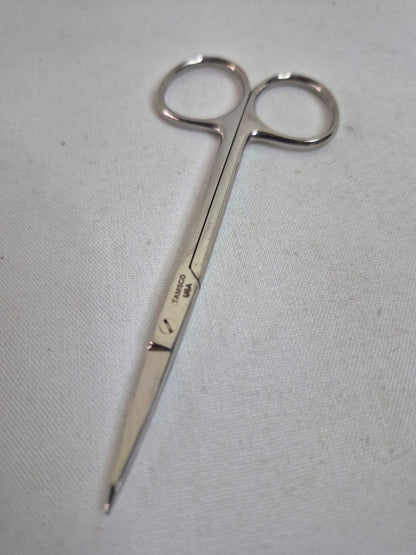Iris Scissor, Straight 4.5" (4 options)