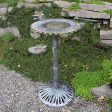 Antique Pewter Sunflower Design Aluminum Birdbath, Silver