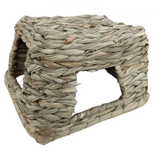 A&E Cage Small Animal Multi-Hole Grass Play Hut Medium