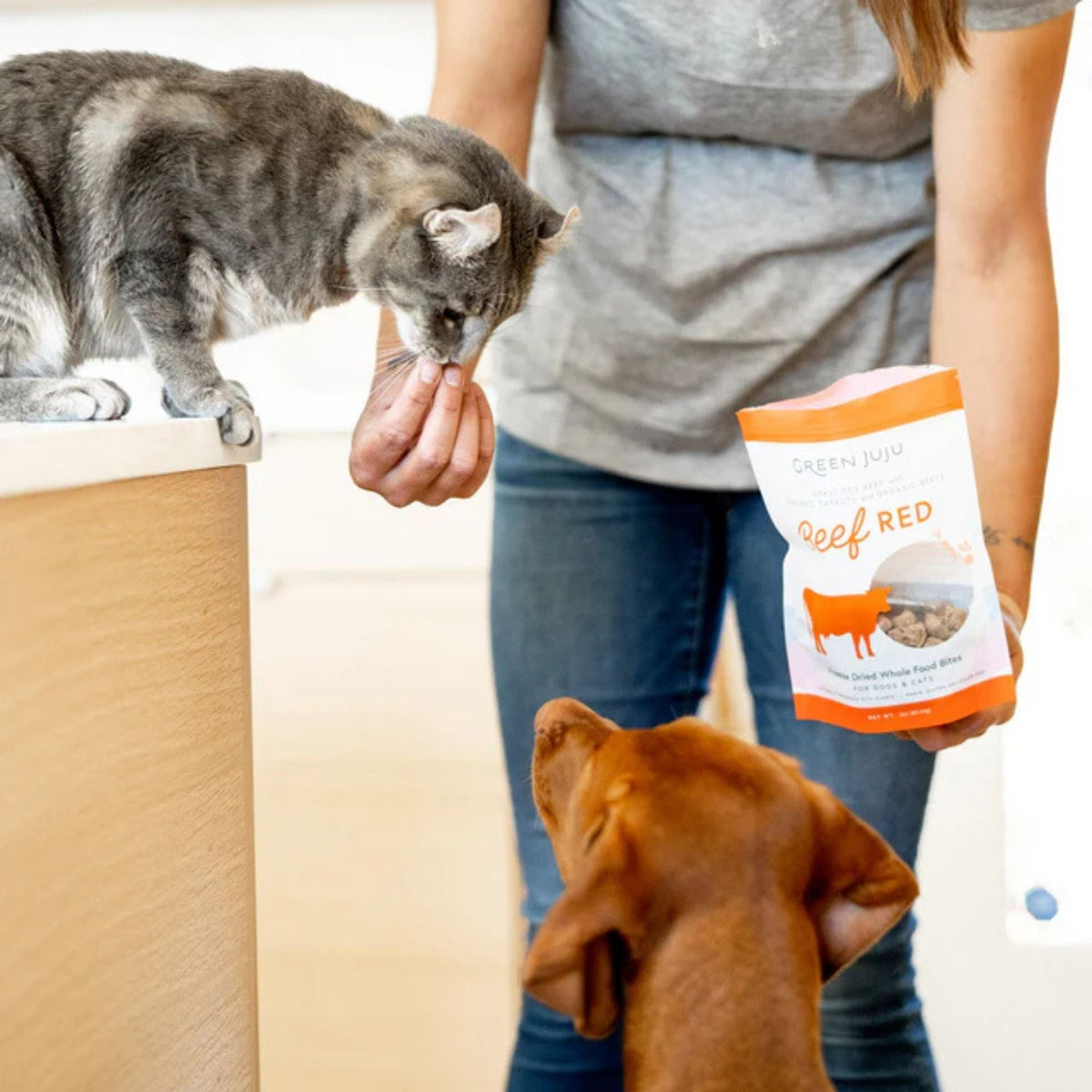 Green Juju Dog & Cat Freeze-Dried Grain Free Whole Food Bite Beef Red Toppers 7.5oz.