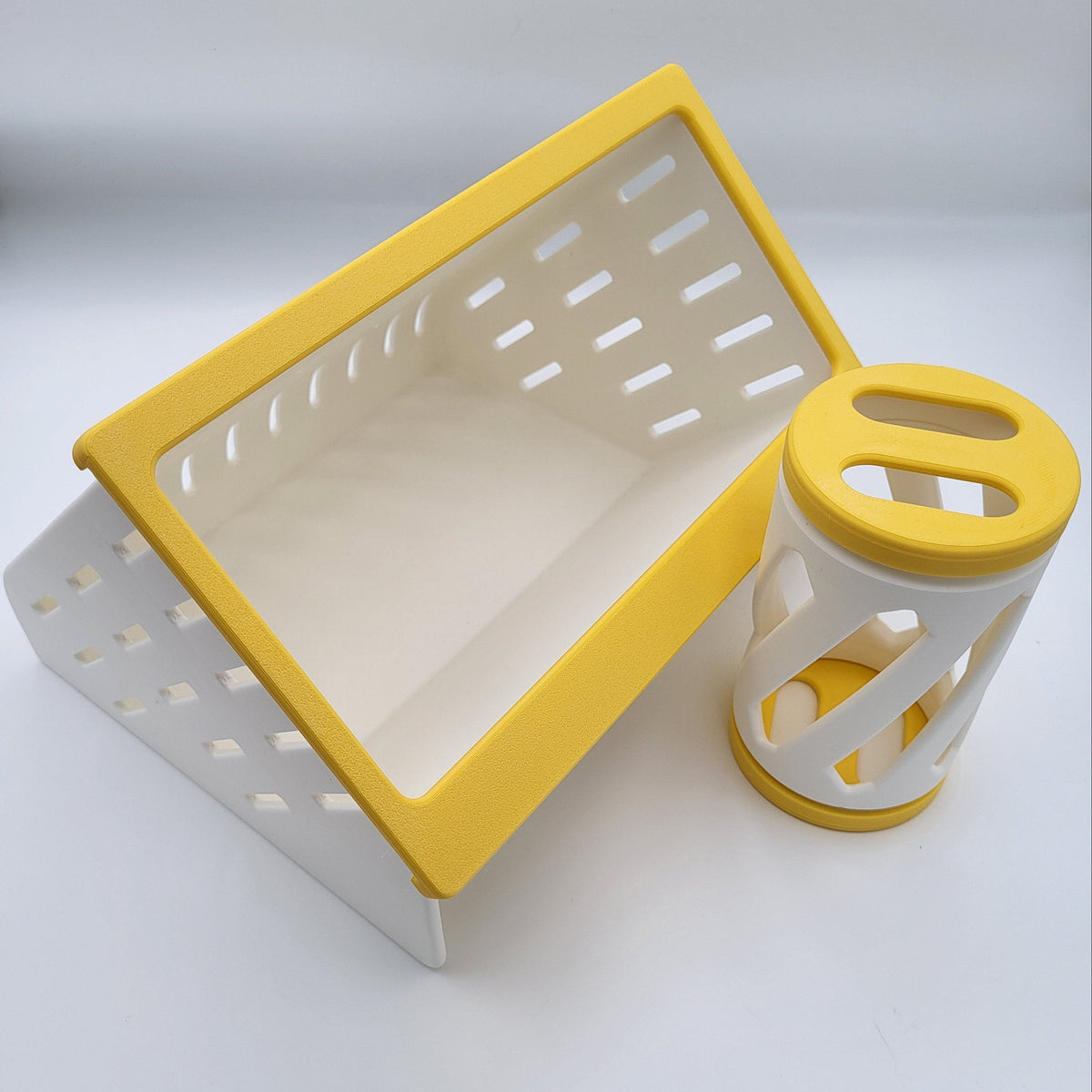 The Open Air Hay Feeder and Hay Roller Bundle