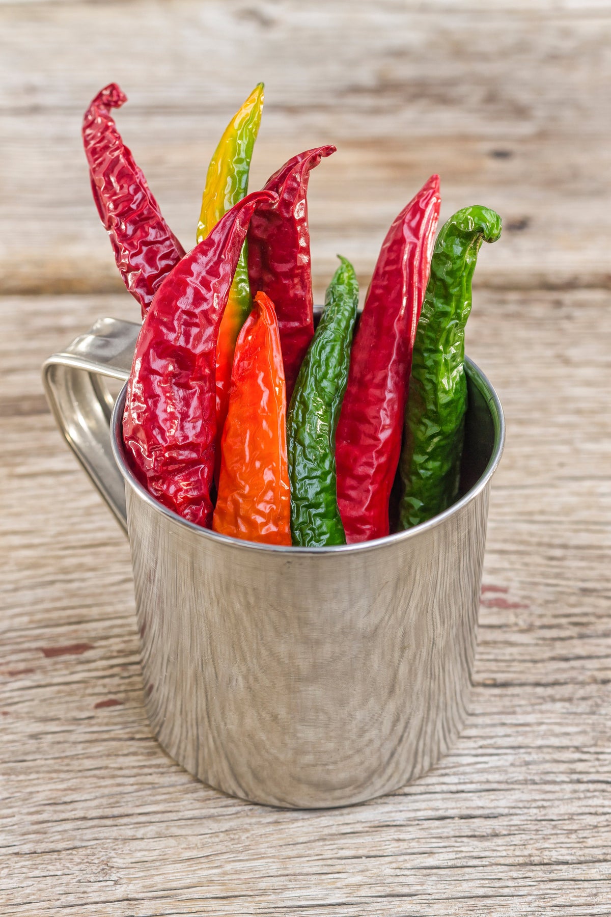 100 MIXED CAYENNE PEPPER Hot Yellow Purple Orange Red Green Capsicum Vegetable Seeds