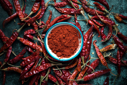 300 LONG Red CAYENNE PEPPER Hot Capsicum Annuum Vegetable Seeds
